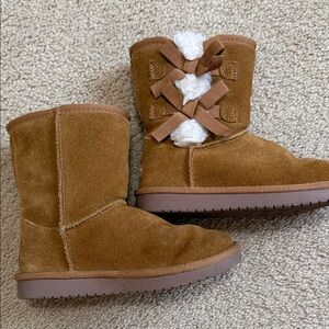 Koolaburra Kids Tan Boots with White Details